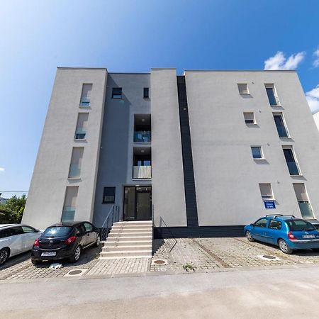 Lusea Apartment Zadar Eksteriør bilde
