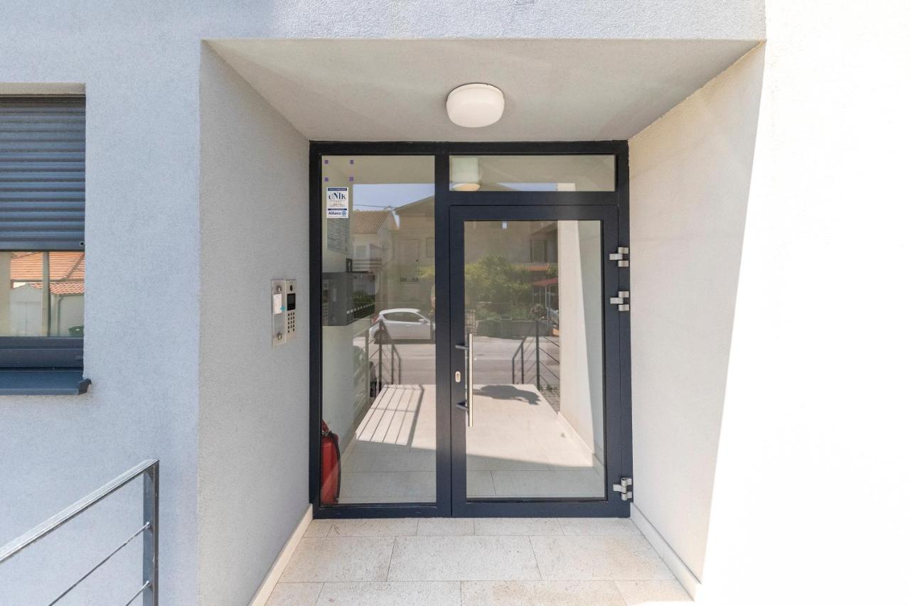 Lusea Apartment Zadar Eksteriør bilde