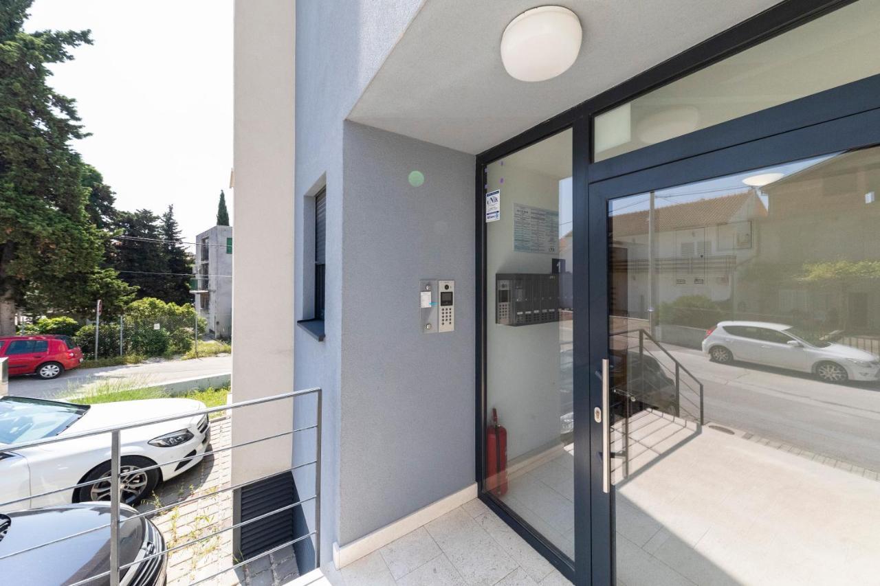 Lusea Apartment Zadar Eksteriør bilde